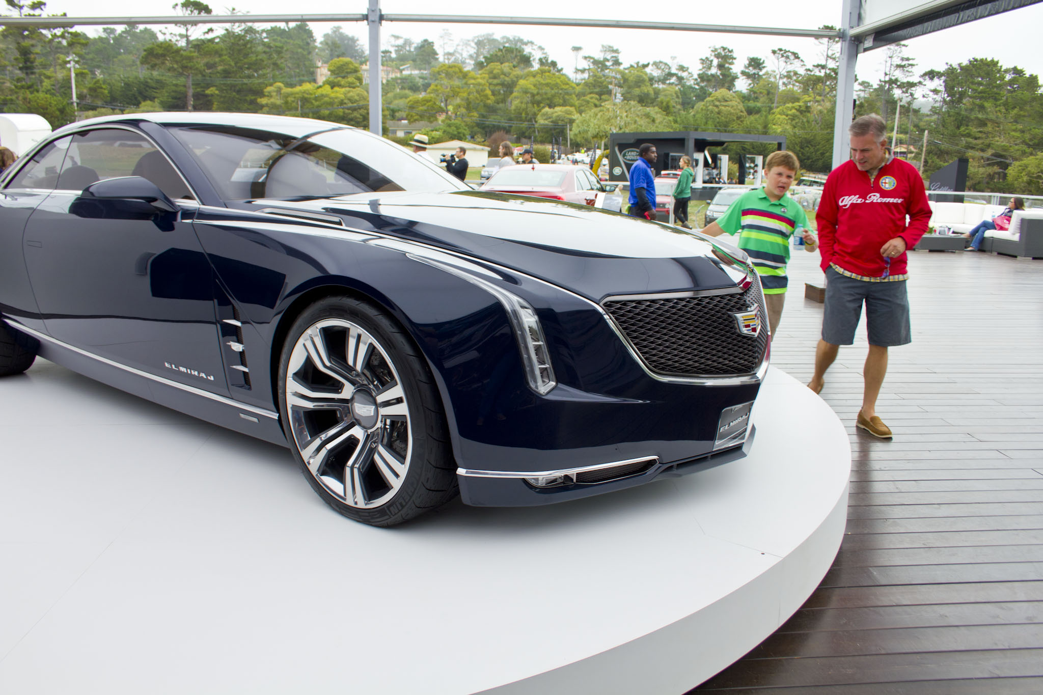 Дорогой 2020. Cadillac Elmiraj 2021. Cadillac Elmiraj 2013. Cadillac Elmiraj концепт 2018. Cadillac Elmiraj Concept 2013.